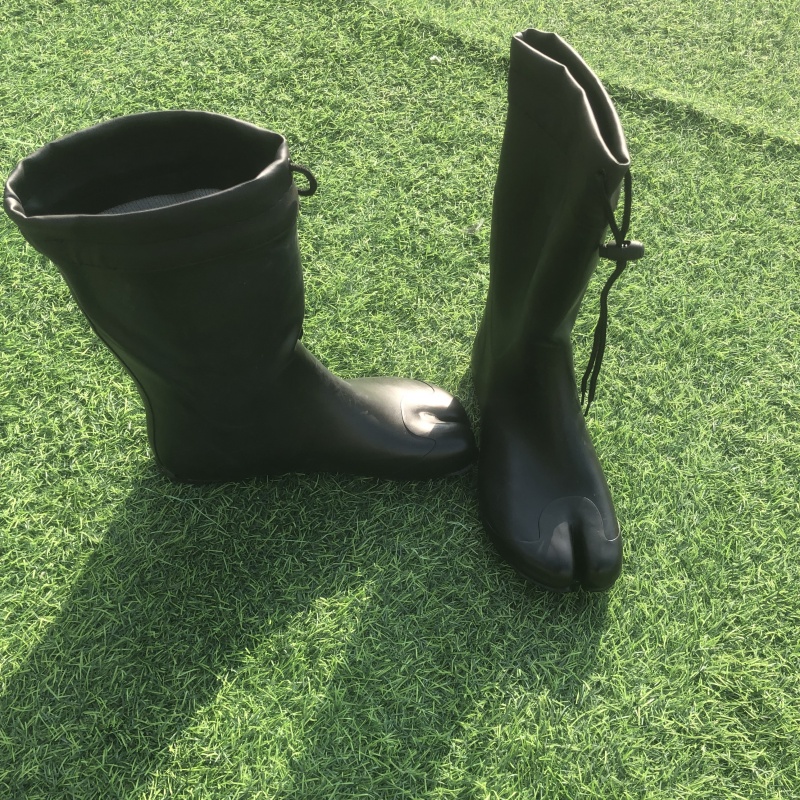 Unisex PVC Waterproof Knee-Typ - Fishing Boots 评论和价格